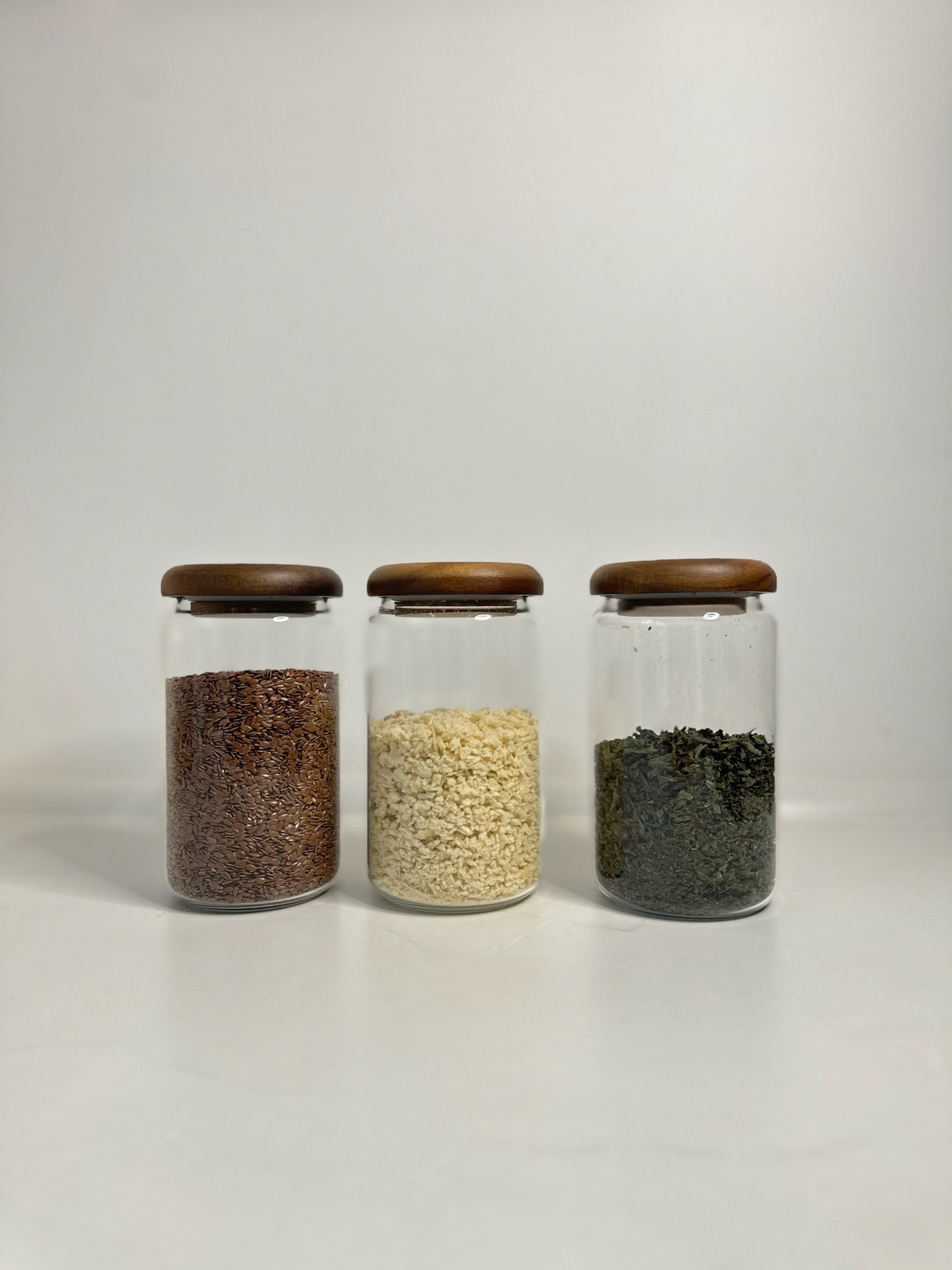 SOFIA - Vorratsgläser aus Glas mit Akazienholzdeckel – stilvoll & luftdich