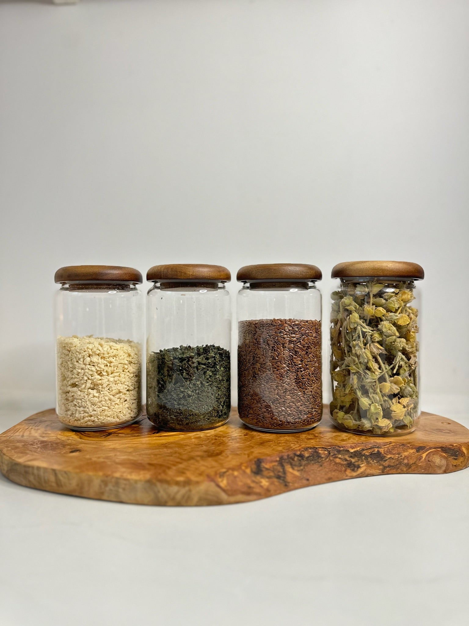 SOFIA - Vorratsgläser aus Glas mit Akazienholzdeckel – stilvoll & luftdich