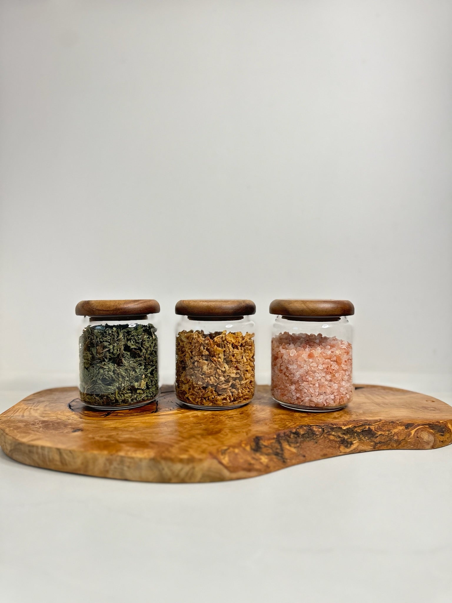 SOFIA - Vorratsgläser aus Glas mit Akazienholzdeckel – stilvoll & luftdich