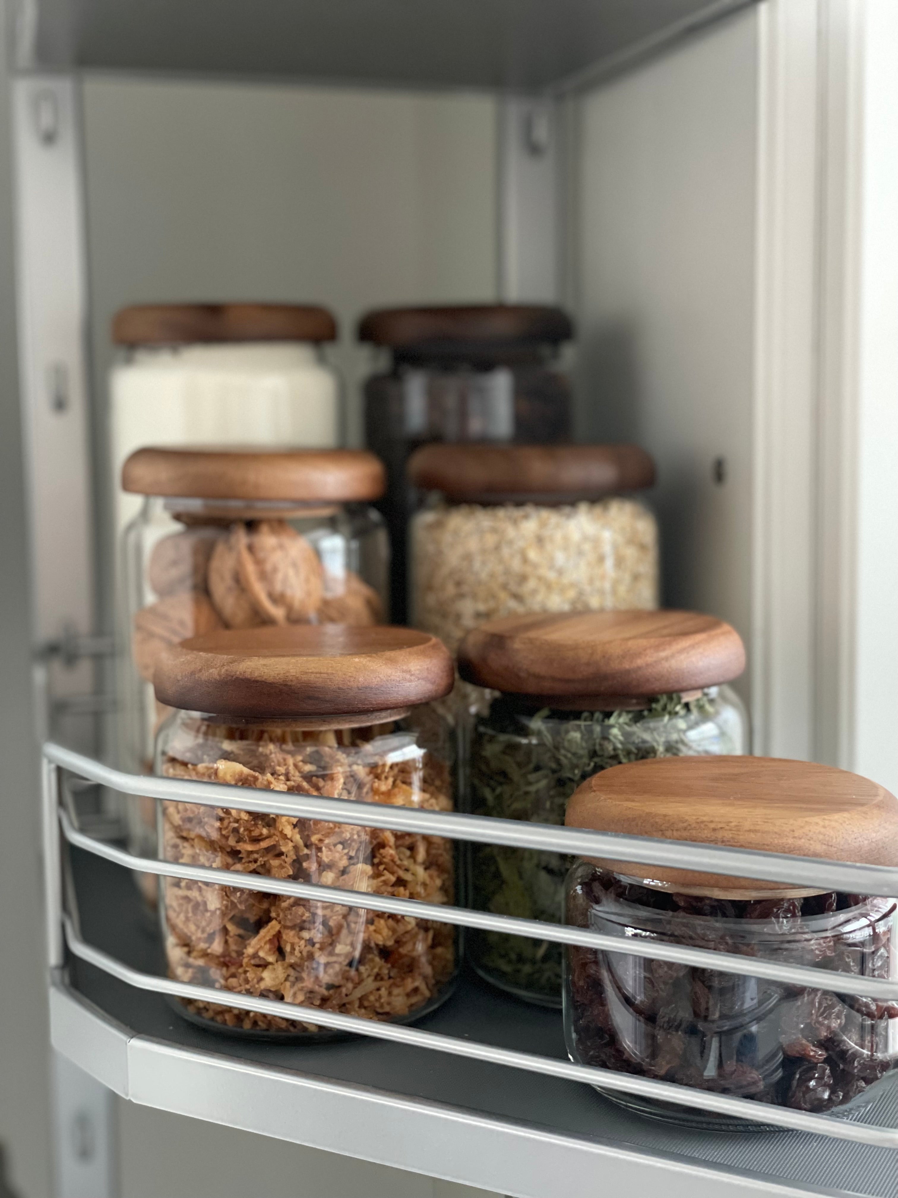 SOFIA - Vorratsgläser aus Glas mit Akazienholzdeckel – stilvoll & luftdich