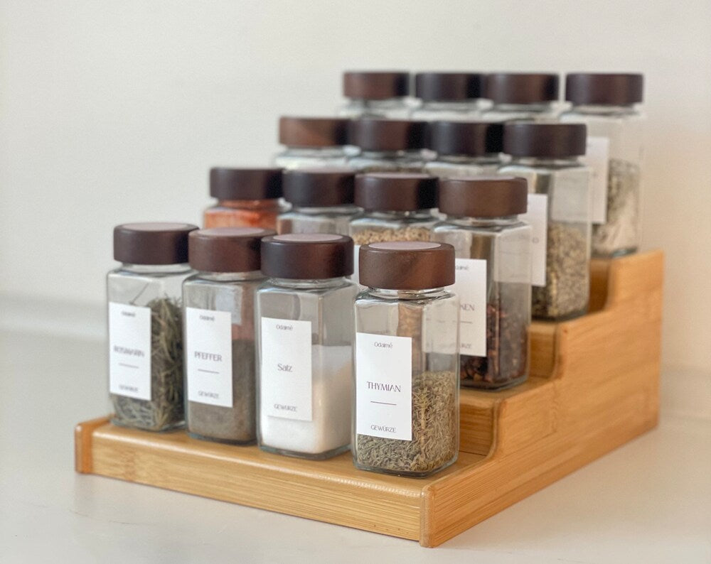 NIK - Eckige 120 ml Gewürzgläser mit dunklem Akazienholzdeckel – selbstklebende & wasserfeste Etiketten