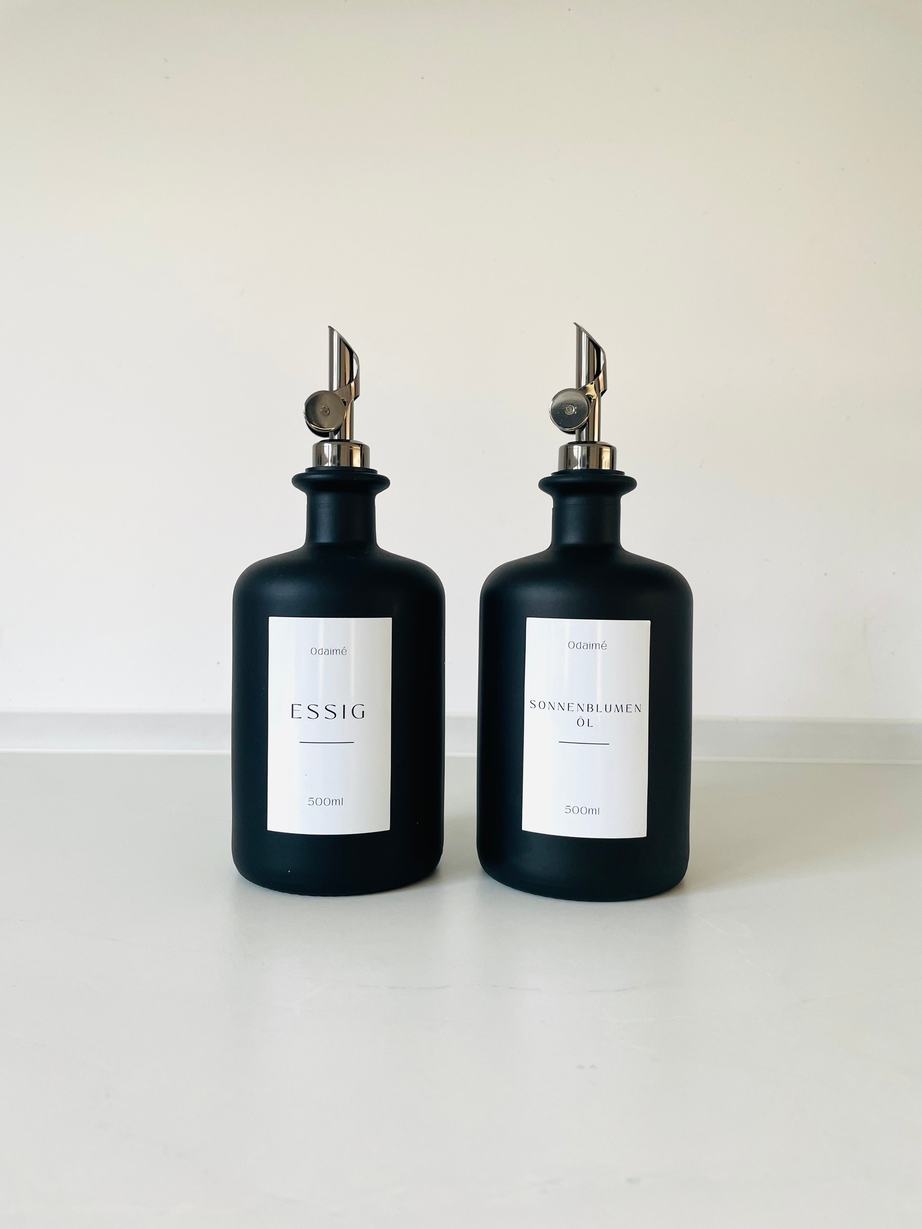 LOREYA - 500ml Essig- und Ölspender in schwarz-matt mit Ausgießer